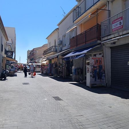 Appartement Centre Ville A Deux Pas De La Plage Le Grau-du-Roi Εξωτερικό φωτογραφία